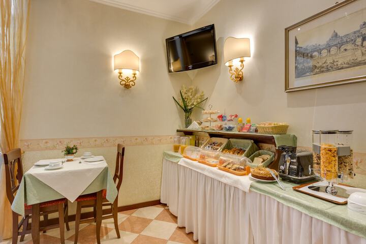 Breakfast area