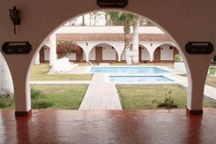 Pool 14 of 23