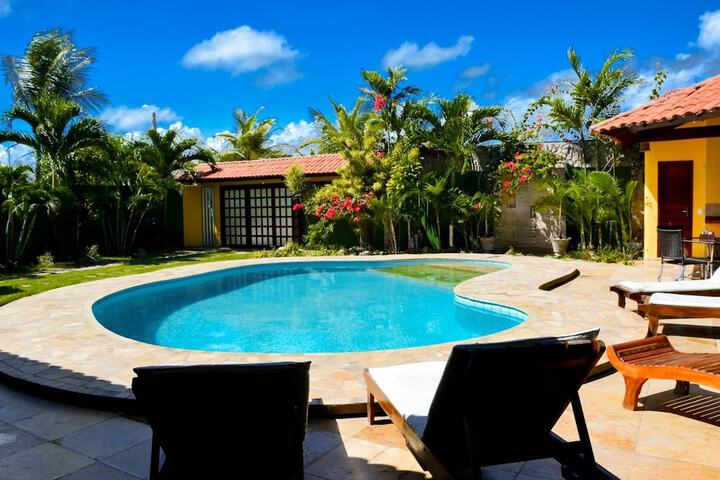 Hotel Pool