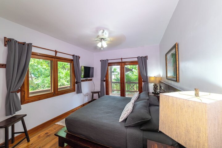 Room 75 of 292