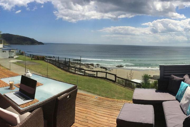 Escape 290 Mile Holiday Home