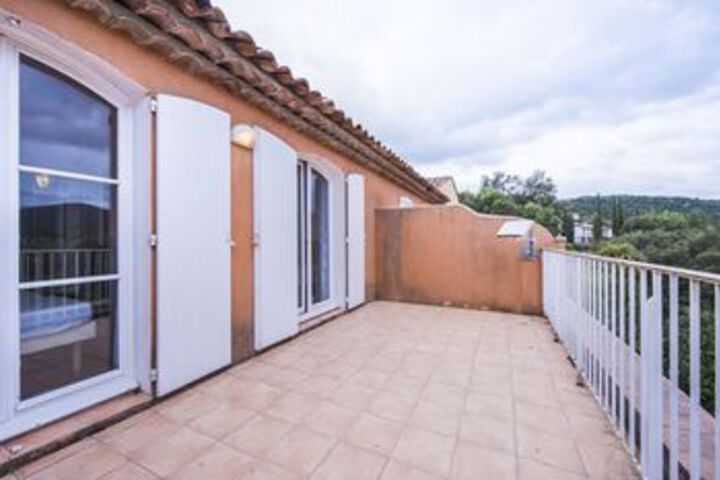 Terrace/Patio 10 of 228