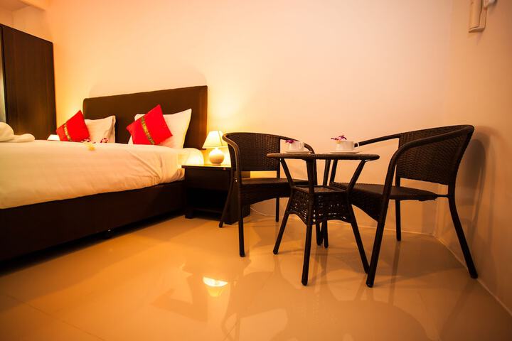 Room 8 of 46
