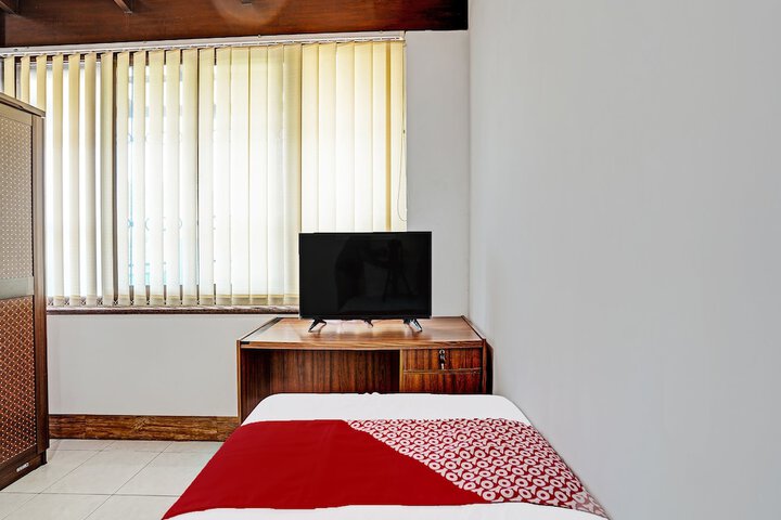 Room 19 of 35