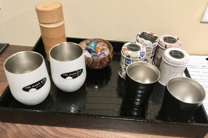 Breakfast/Coffee Service 23 of 36