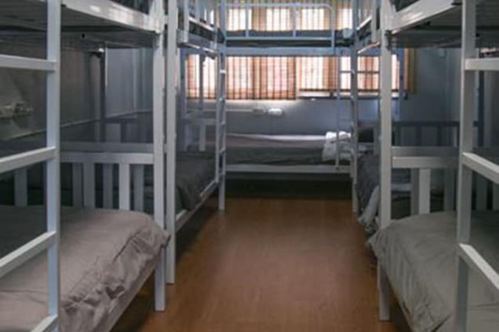Room 5 of 49