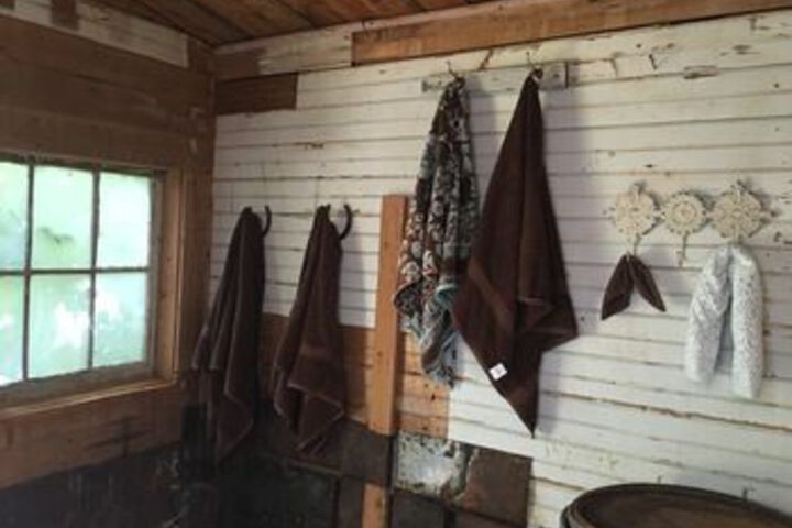 Room 6 of 38