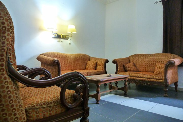 Room 28 of 72