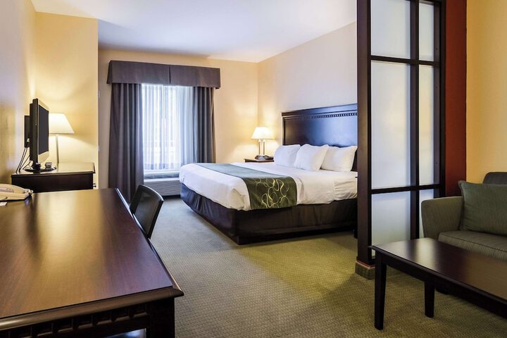 Room 14 of 39