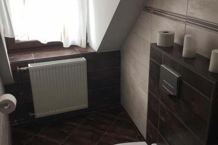 Room 26 of 48
