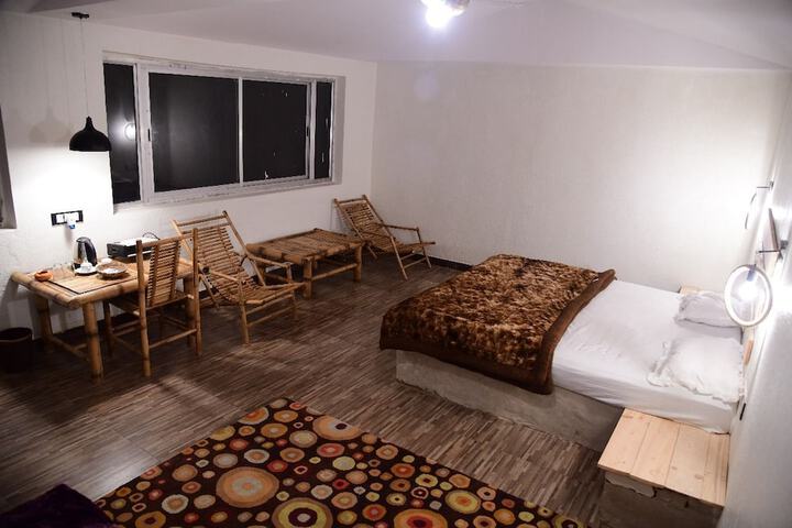 Room 4 of 45
