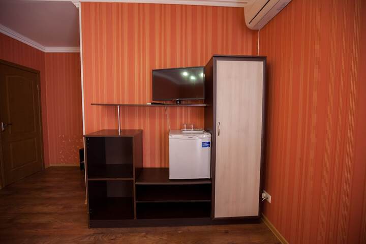 Room 17 of 42