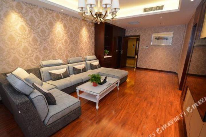 Songfuyuan Business Hotel