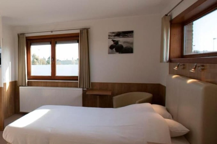 Room 7 of 21