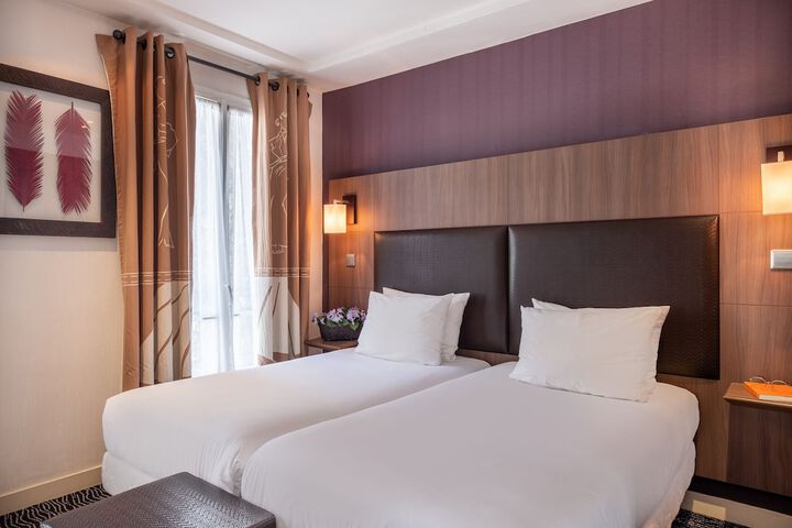 Room 21 of 50