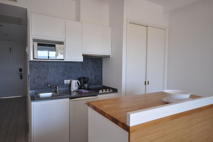 Private kitchenette