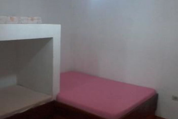 Room 16 of 53