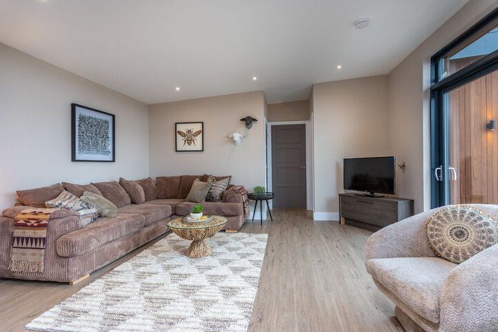Lounge 200 of 250