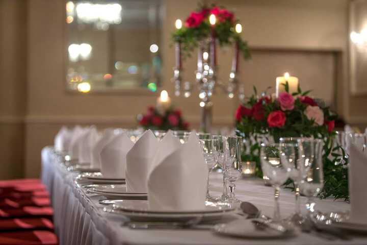 Banquet hall
