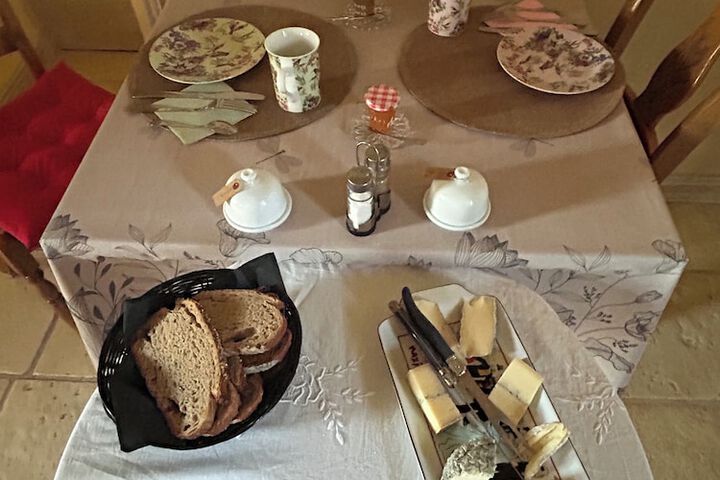 Dining 59 of 68