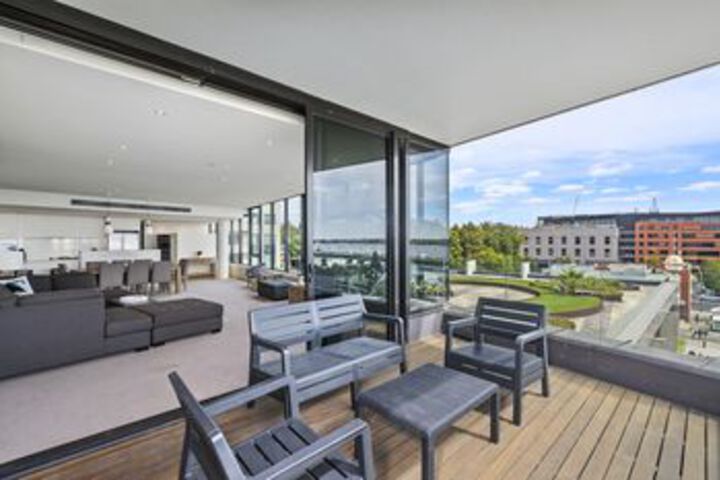 Terrace/Patio 19 of 23