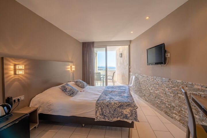 Room 26 of 41