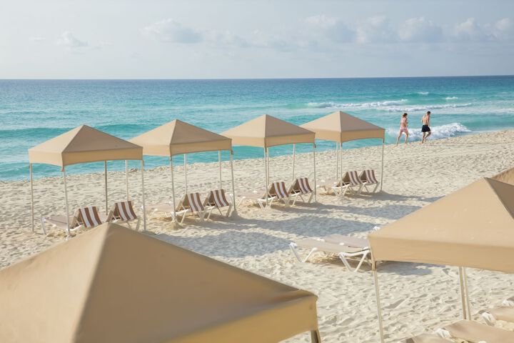 Beach 75 of 83