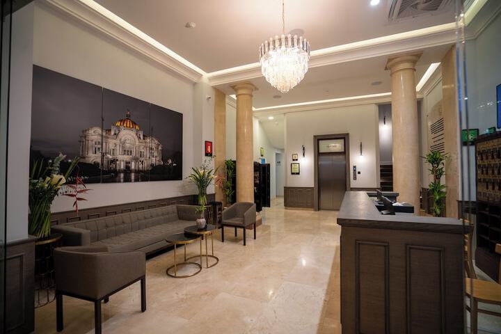 Hotel Interior 6 of 88
