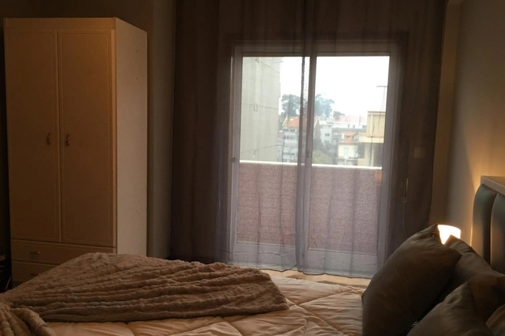 Room 5 of 17