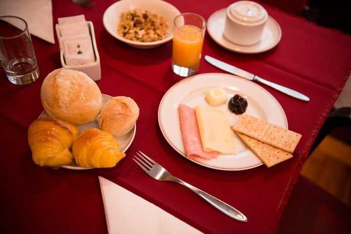 Breakfast/Coffee Service 33 of 53