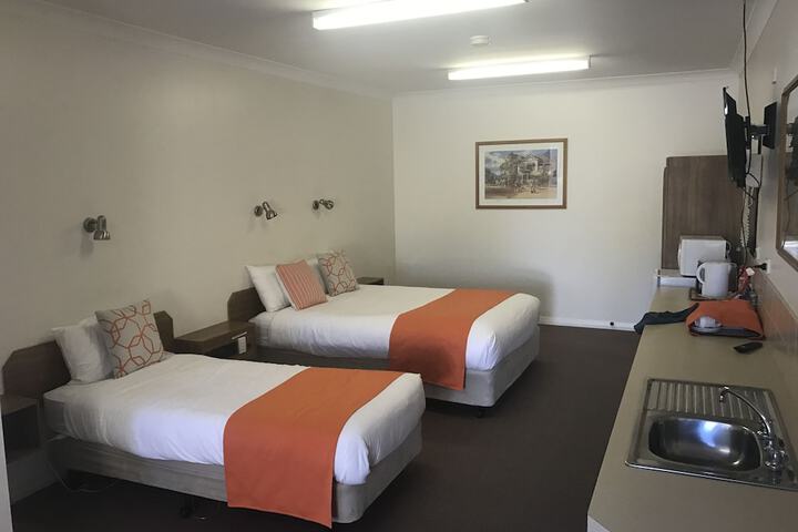 Room 9 of 46