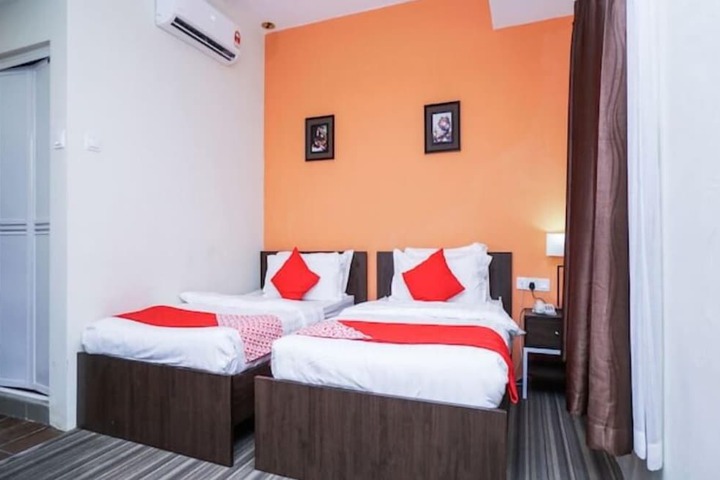 Room 14 of 51