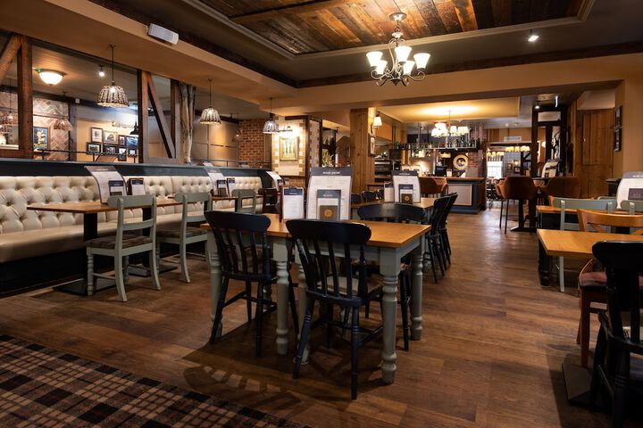 Dining Photos