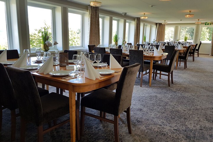 Dining 80 of 111