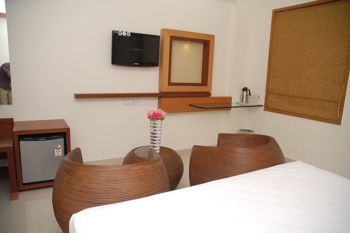Room 22 of 36