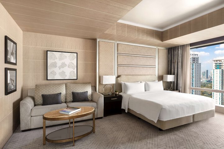 Room 21 of 123