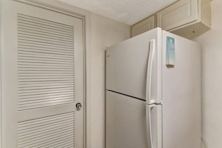 Room 4 of 35