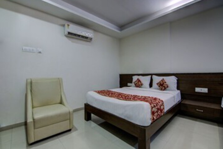 Room 18 of 23