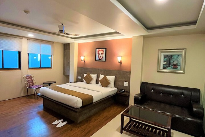 Room 31 of 52