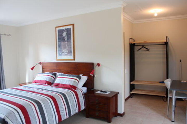 Room 2 of 29