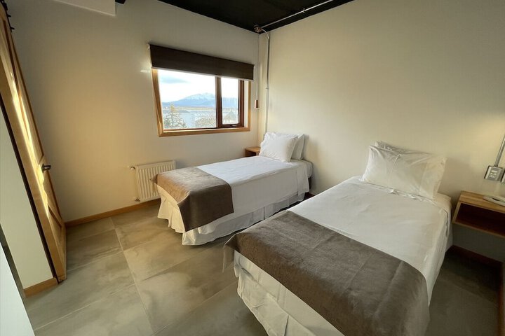 Room 6 of 48