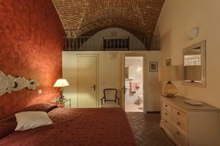 Room 16 of 68
