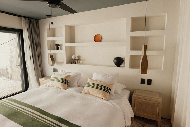 Room 10 of 47