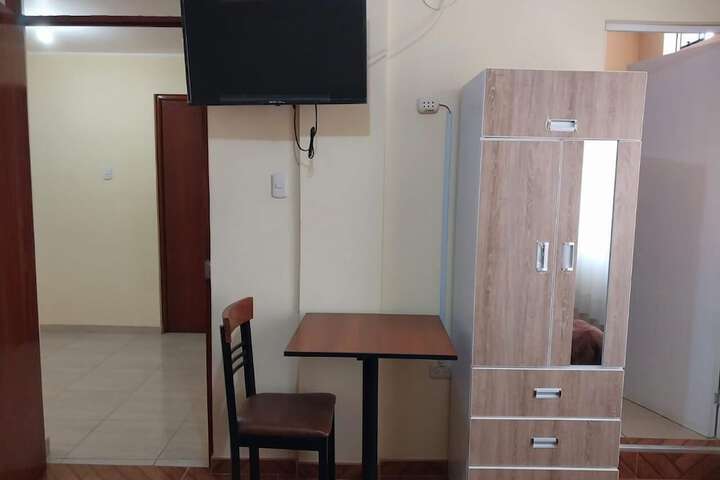 Room 16 of 19