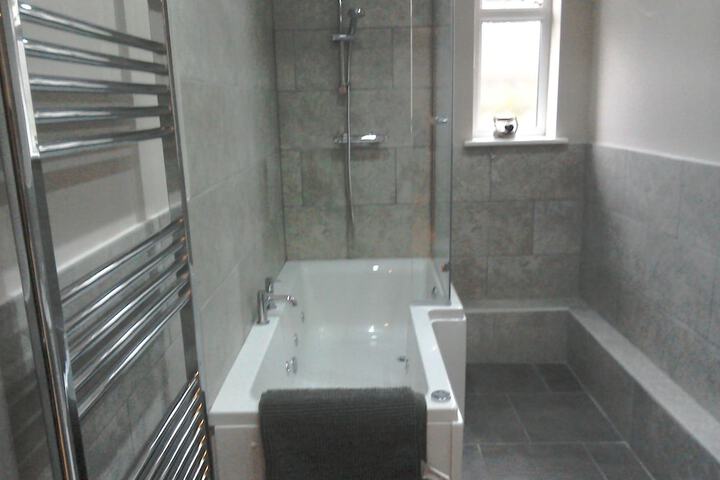 Room 53 of 68
