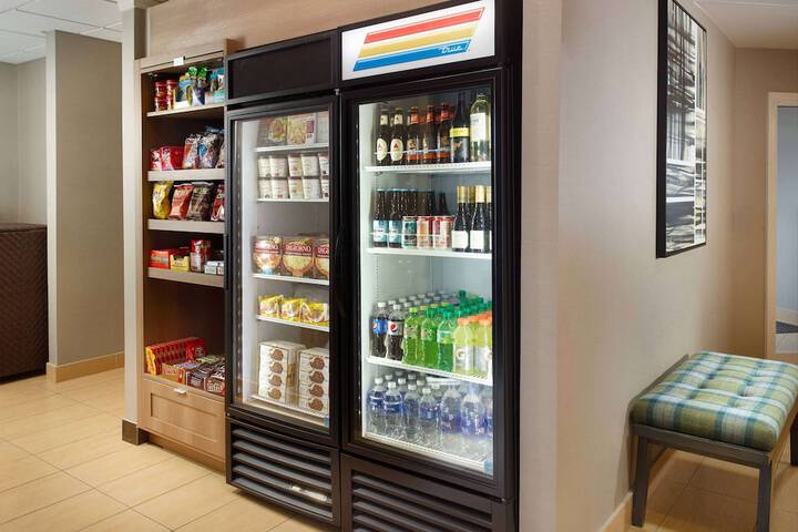 Snack bar