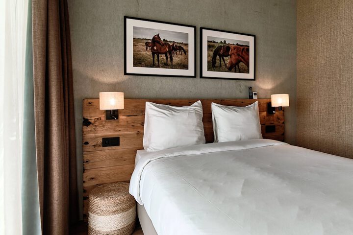 Room 21 of 46