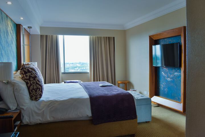 Room 18 of 59