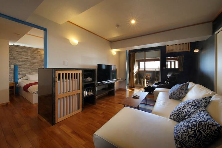 Room 3 of 68