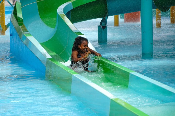 Pool 80 of 157